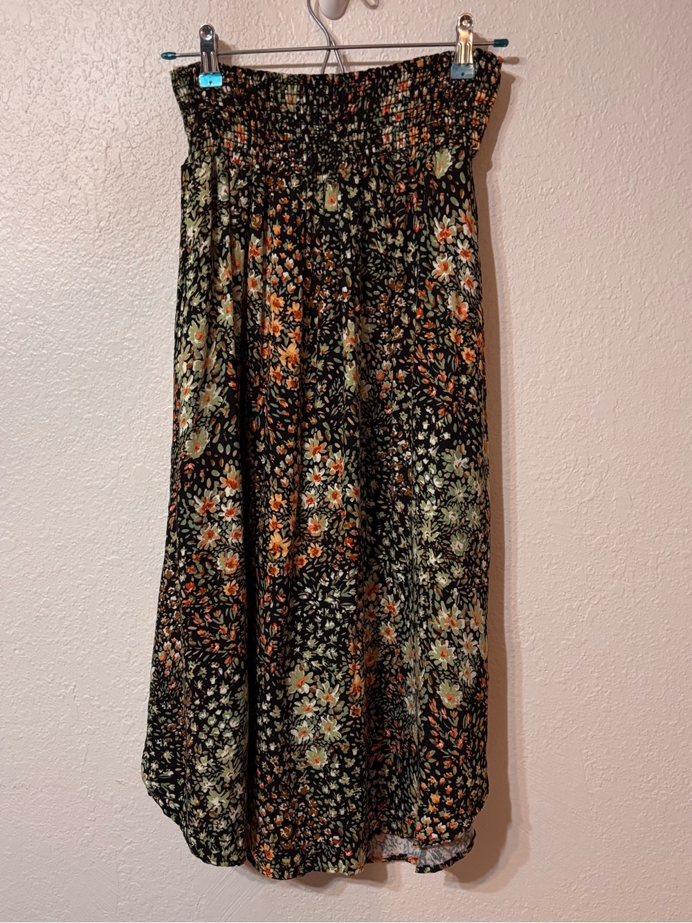 Sozy Garden Floral Smocked Maxi Skirt Medium